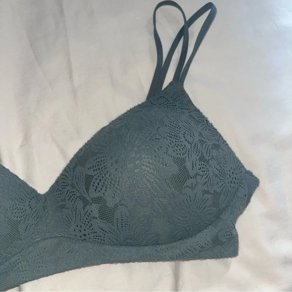 EUC Aerie Sunnie Wireless Lightly Lined Bra BUNDLE of 2 Lace Size 36D